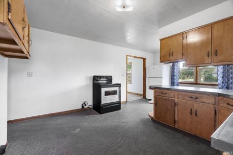 1759 E Clinton Street Frankfort IN 46041