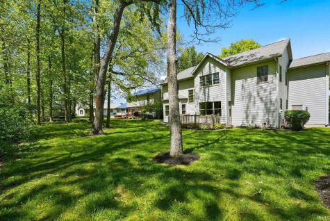 3239 N Ashford Court Warsaw IN 46582