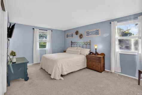 6233 W Maple Grove Road Huntington IN 46750