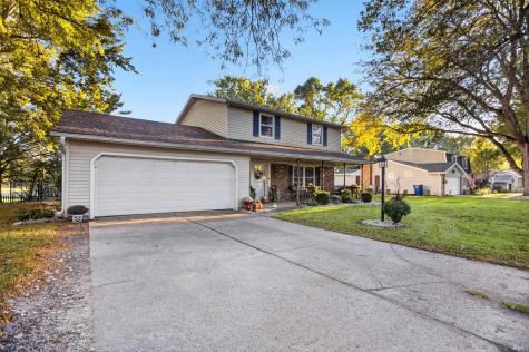 6233 W Maple Grove Road Huntington IN 46750