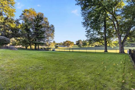 6233 W Maple Grove Road Huntington IN 46750