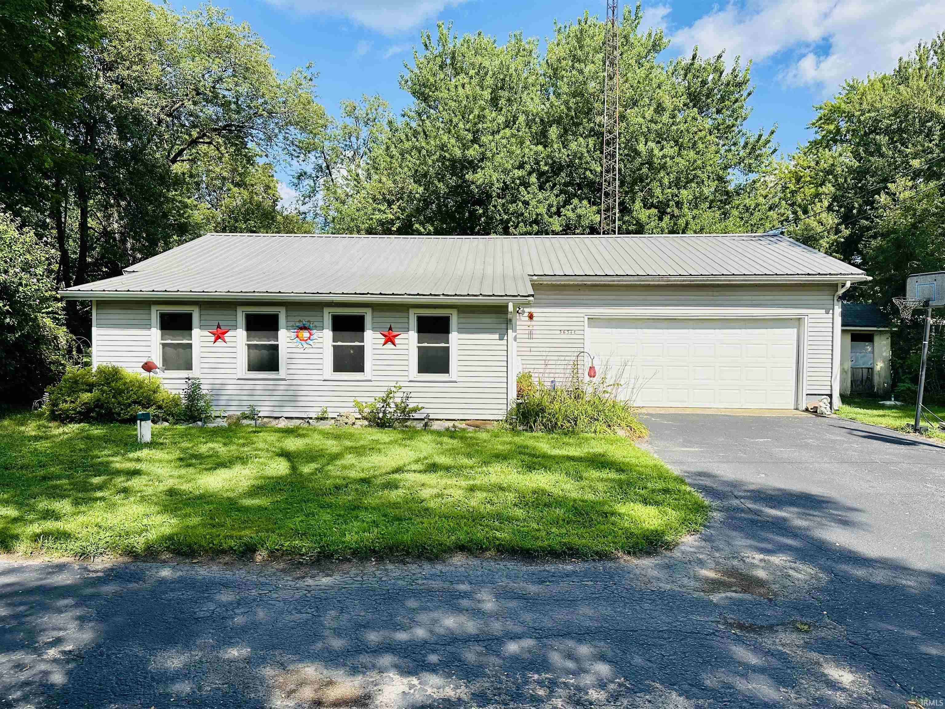 3634 E Conwell Drive Monticello IN 47960