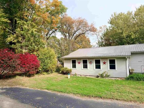 3634 E Conwell Drive Monticello IN 47960