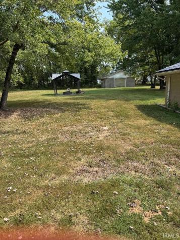 846 N 1300 W Road Linton IN 47441