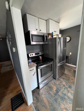846 N 1300 W Road Linton IN 47441