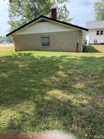 846 N 1300 W Road Linton IN 47441