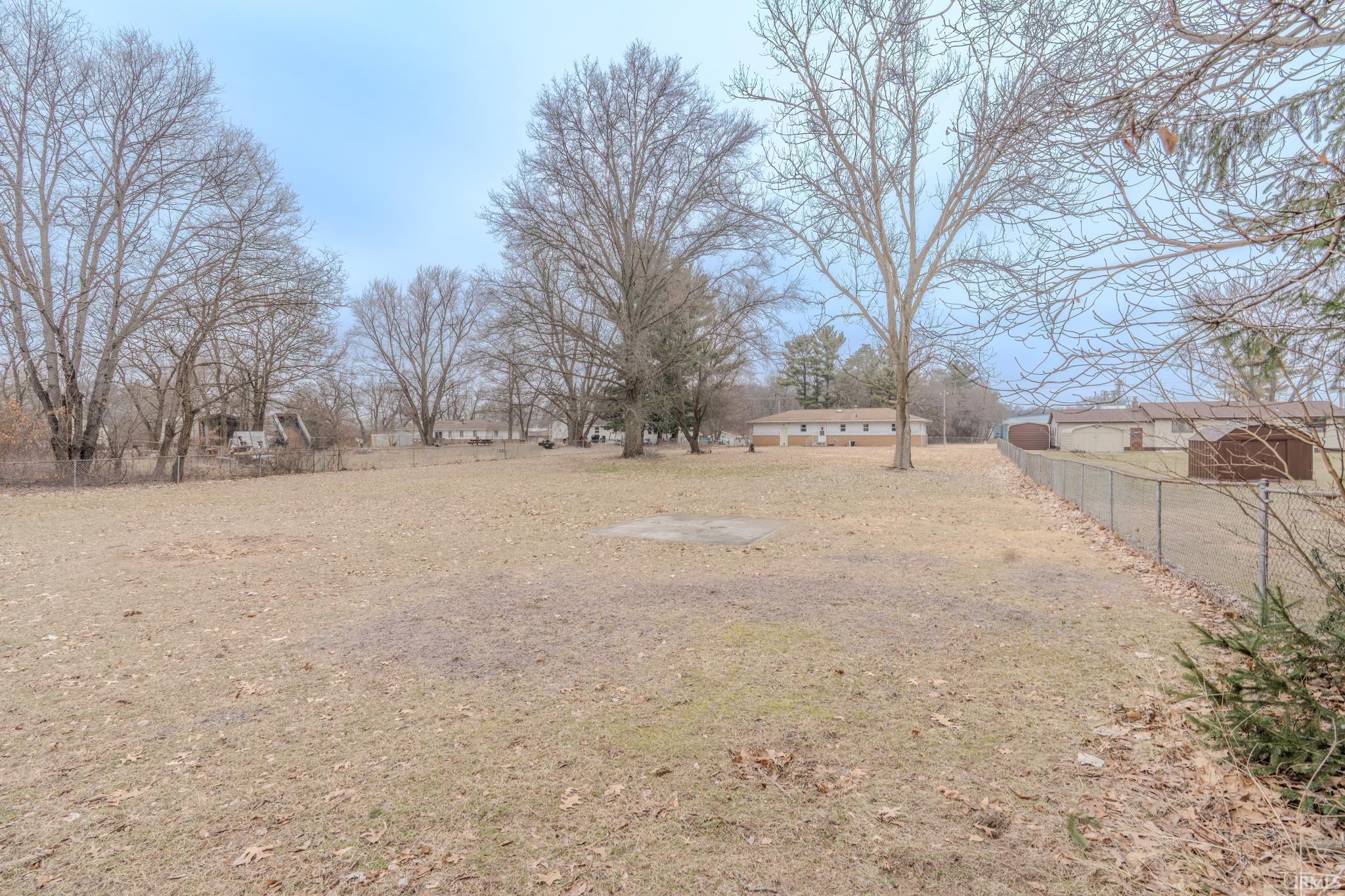 2615 E 100 S Knox IN 46534