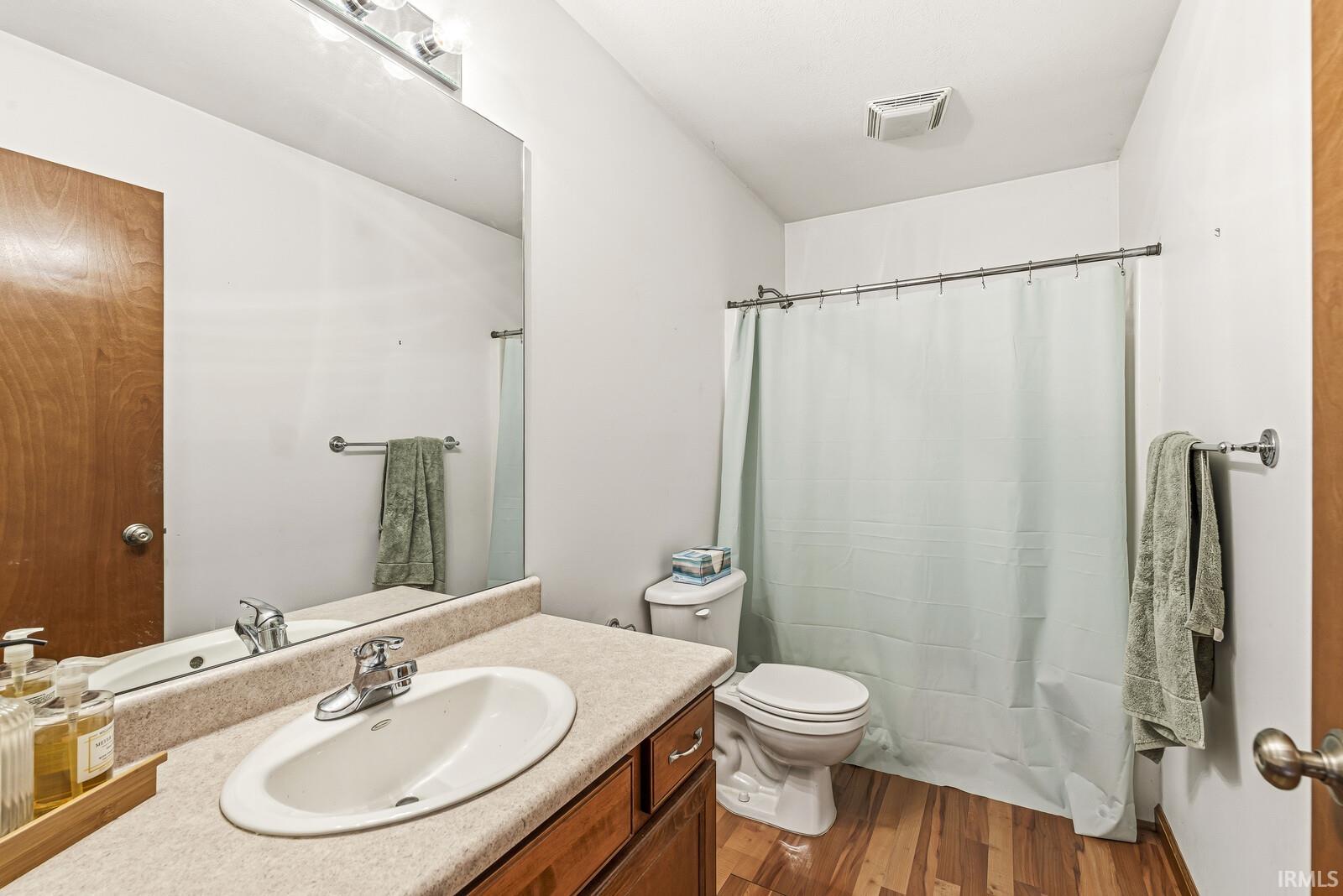 50750 Dutton Drive Elkhart IN 46514