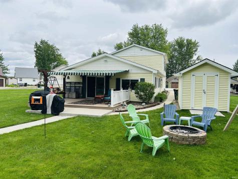 7630 S 140 E Wolcottville IN 46795