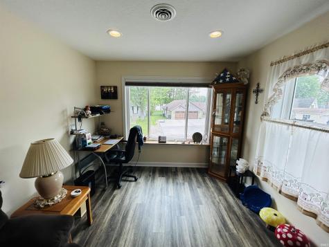 7630 S 140 E Wolcottville IN 46795