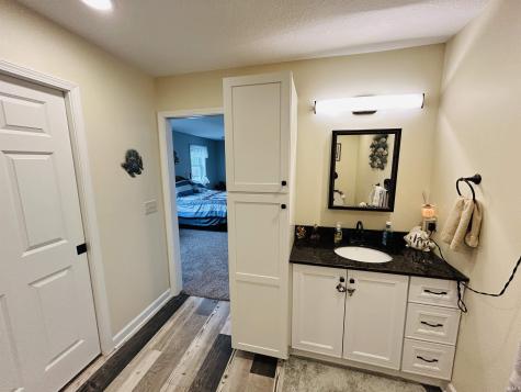7630 S 140 E Wolcottville IN 46795