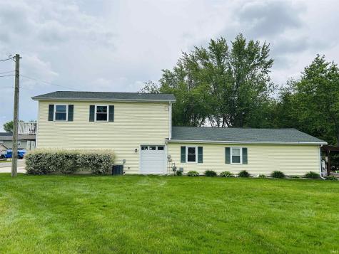 7630 S 140 E Wolcottville IN 46795