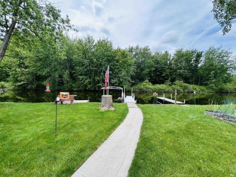 7630 S 140 E Wolcottville IN 46795