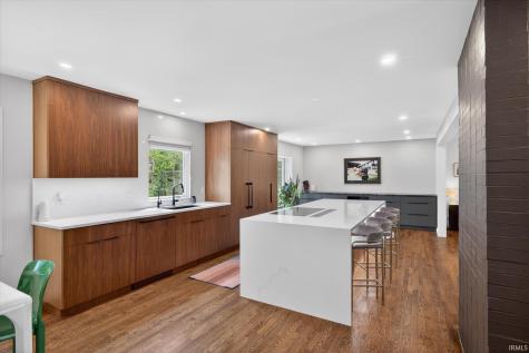 1918 E Ruby Lane Bloomington IN 47401