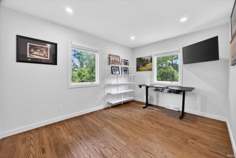 1918 E Ruby Lane Bloomington IN 47401