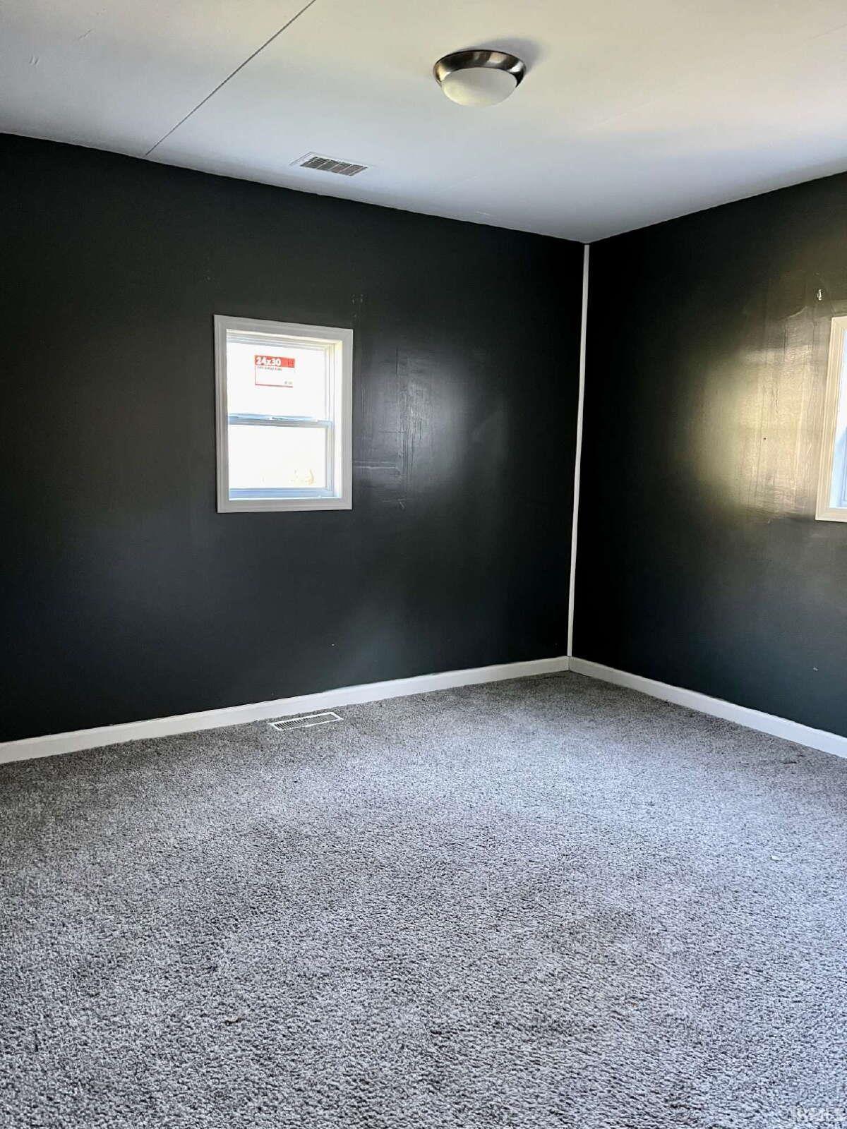 261 N Kenmore Street South Bend IN 46619