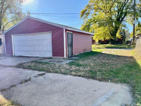 261 N Kenmore Street South Bend IN 46619