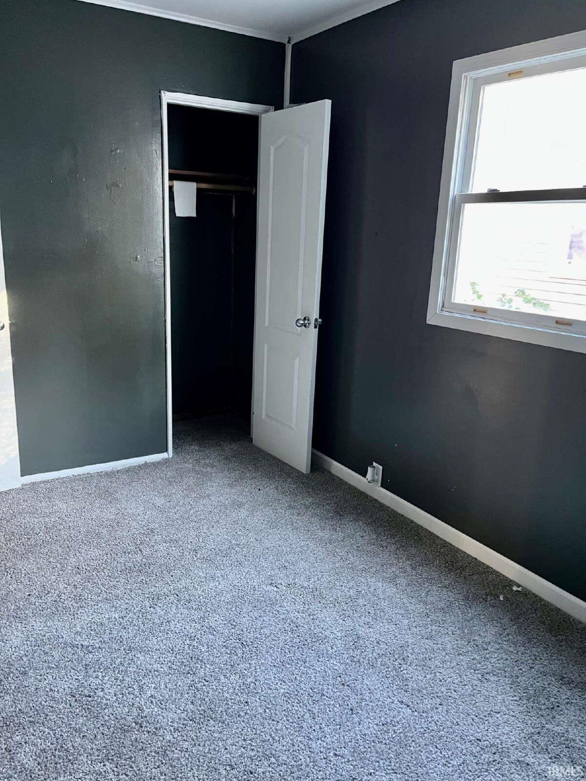 261 N Kenmore Street South Bend IN 46619