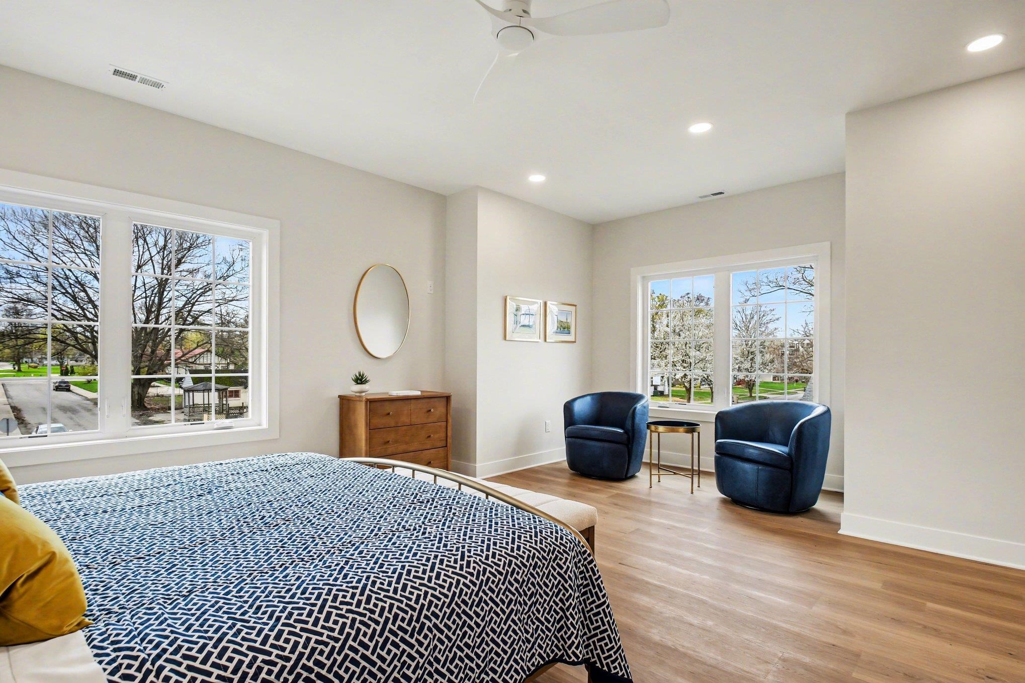 1253 Corby Boulevard South Bend IN 46617