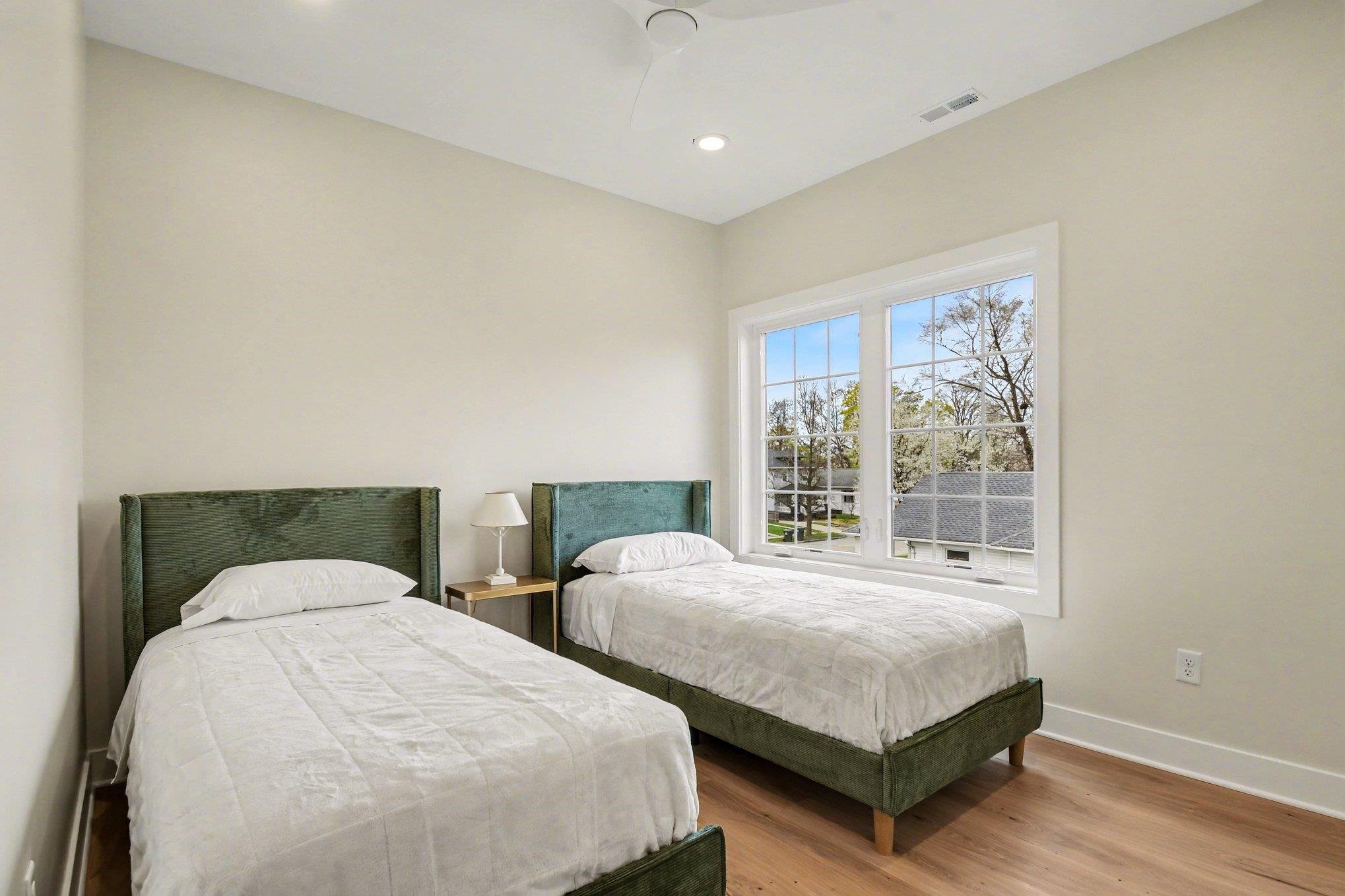 1253 Corby Boulevard South Bend IN 46617
