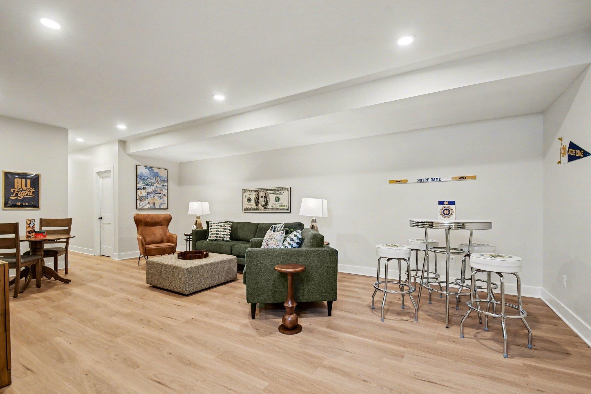 1253 Corby Boulevard South Bend IN 46617