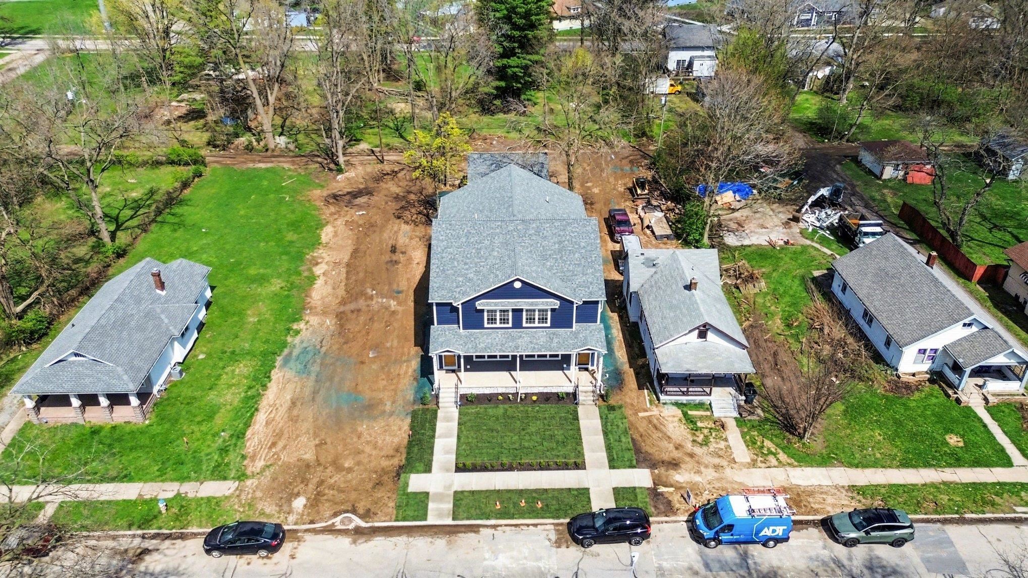 1253 Corby Boulevard South Bend IN 46617