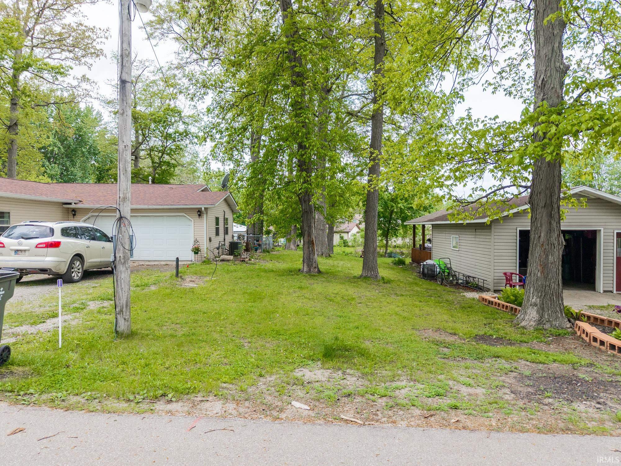 2375 S 460 E Road Lagrange IN 46761