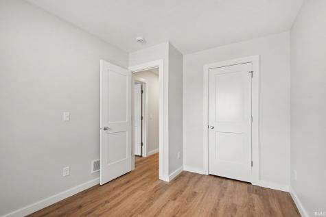1132 Harvey Street South Bend IN 46616