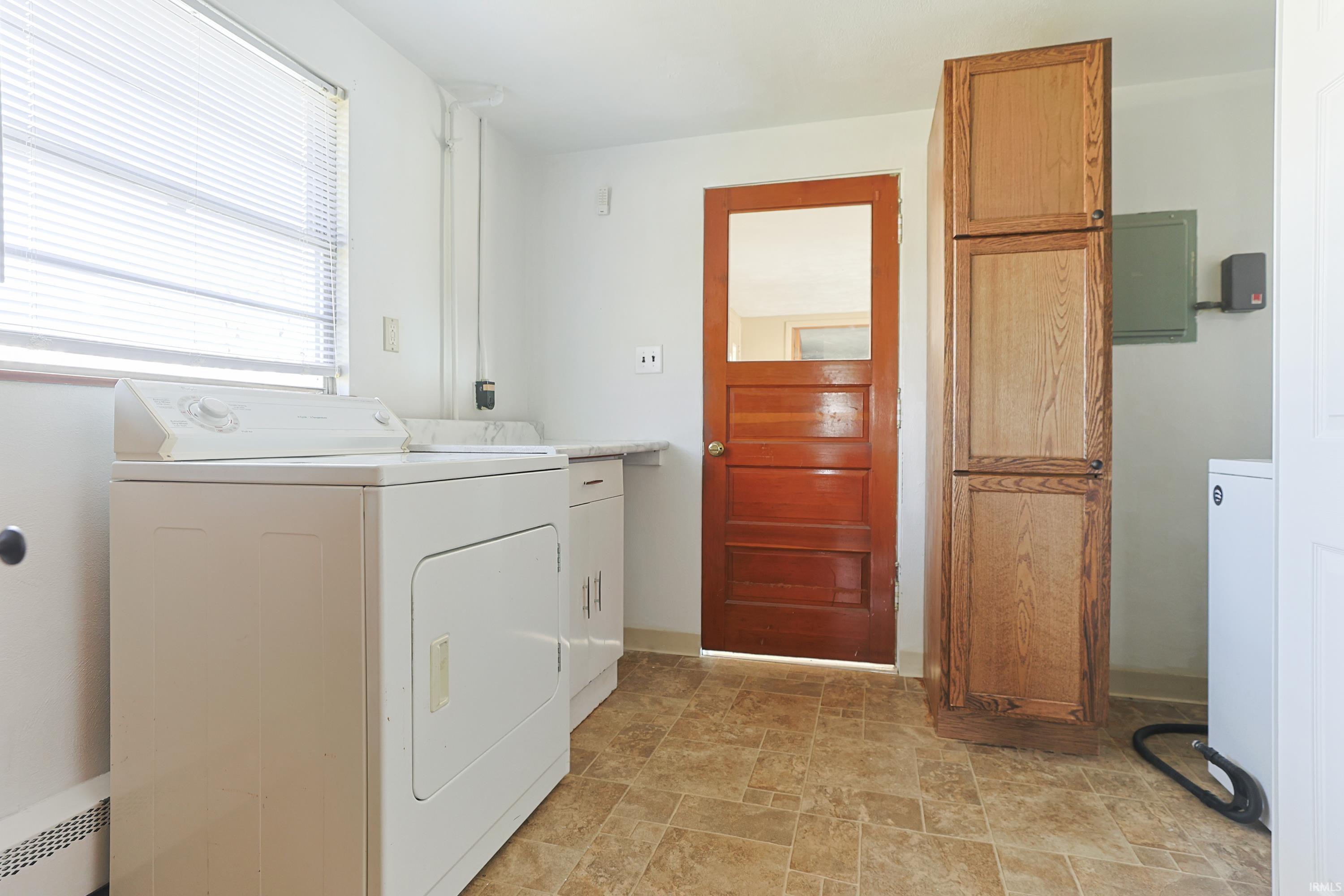 104 S Tuxedo Drive South Bend IN 46615