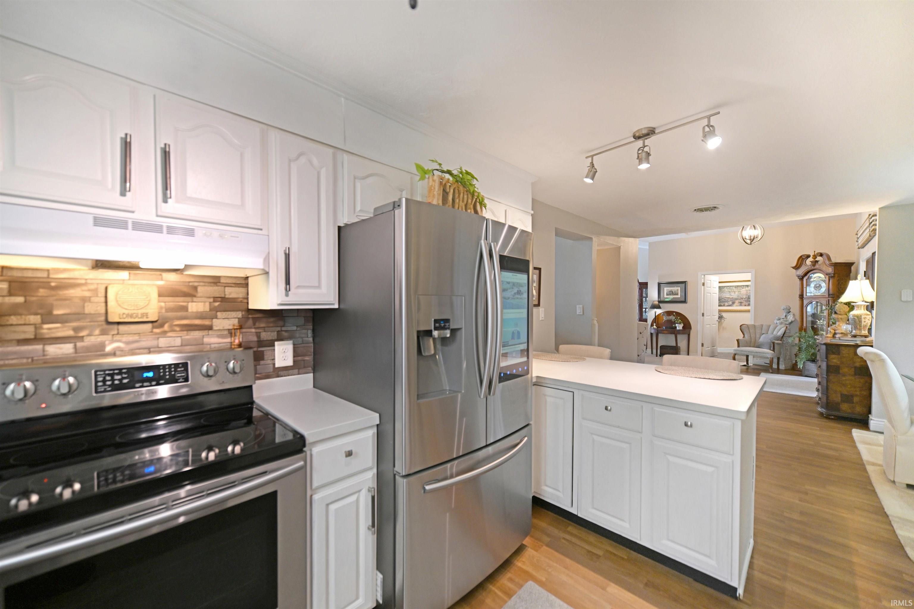 22618 Lake Shore Drive Elkhart IN 46514