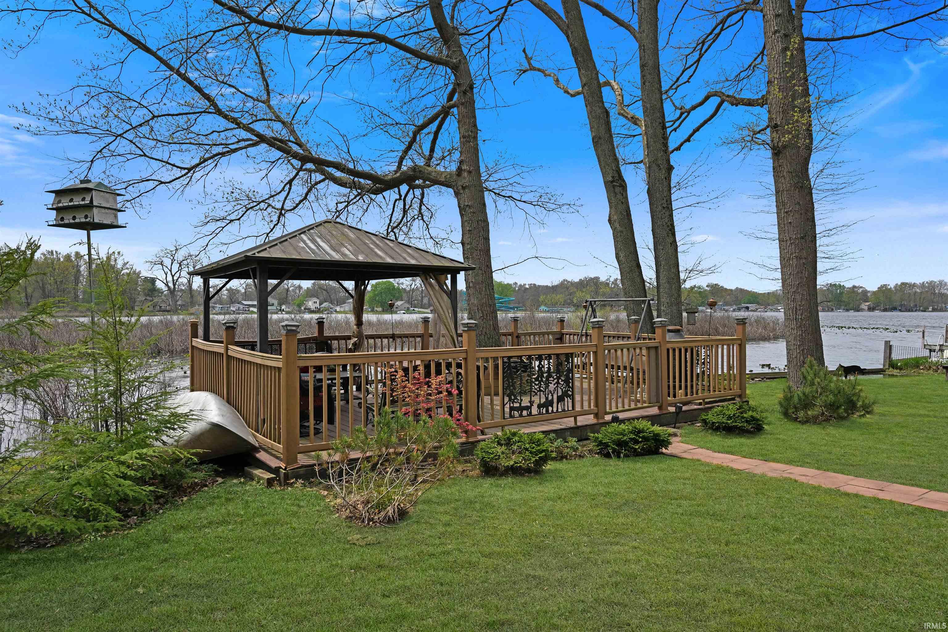 22618 Lake Shore Drive Elkhart IN 46514