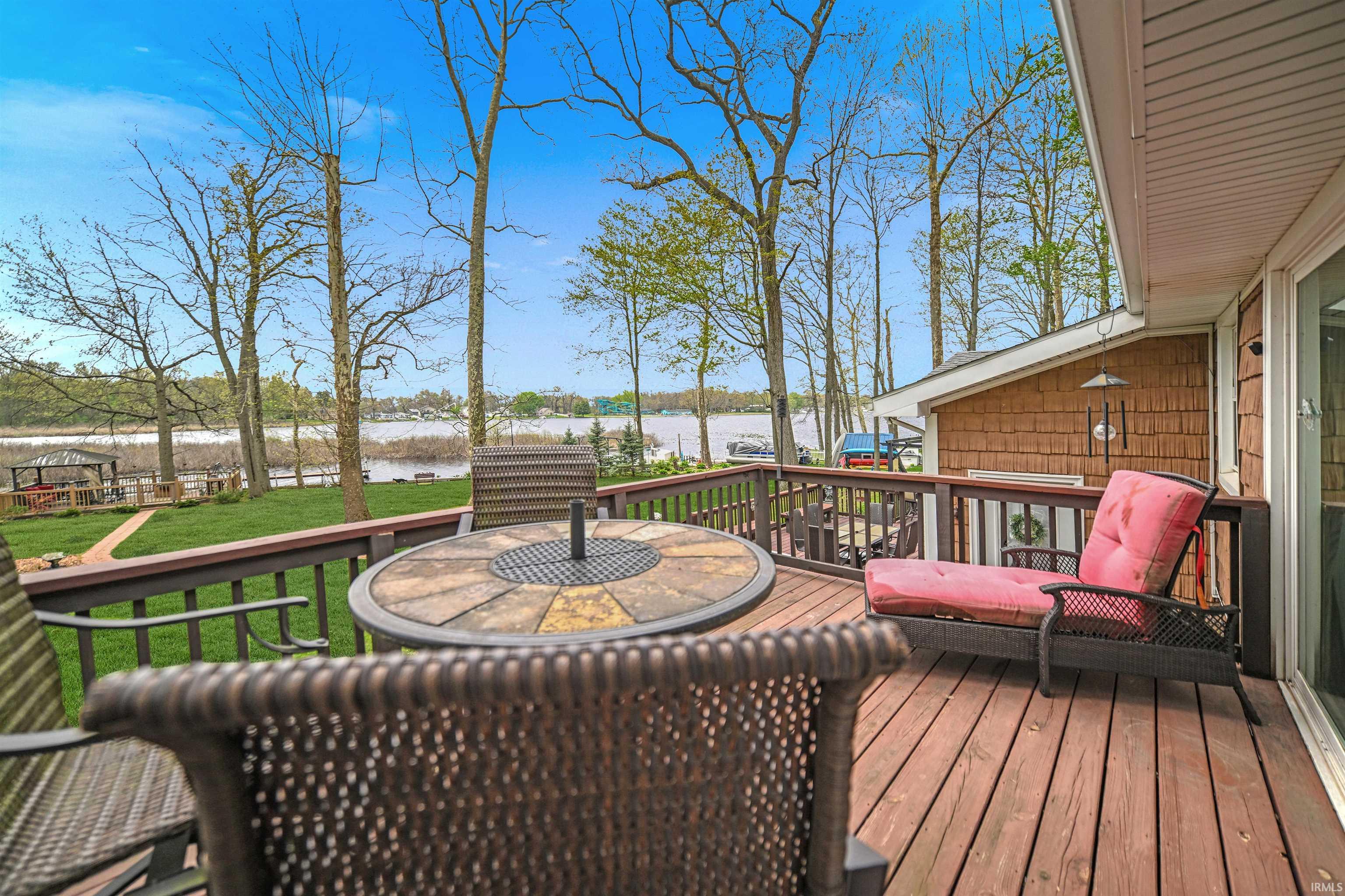 22618 Lake Shore Drive Elkhart IN 46514