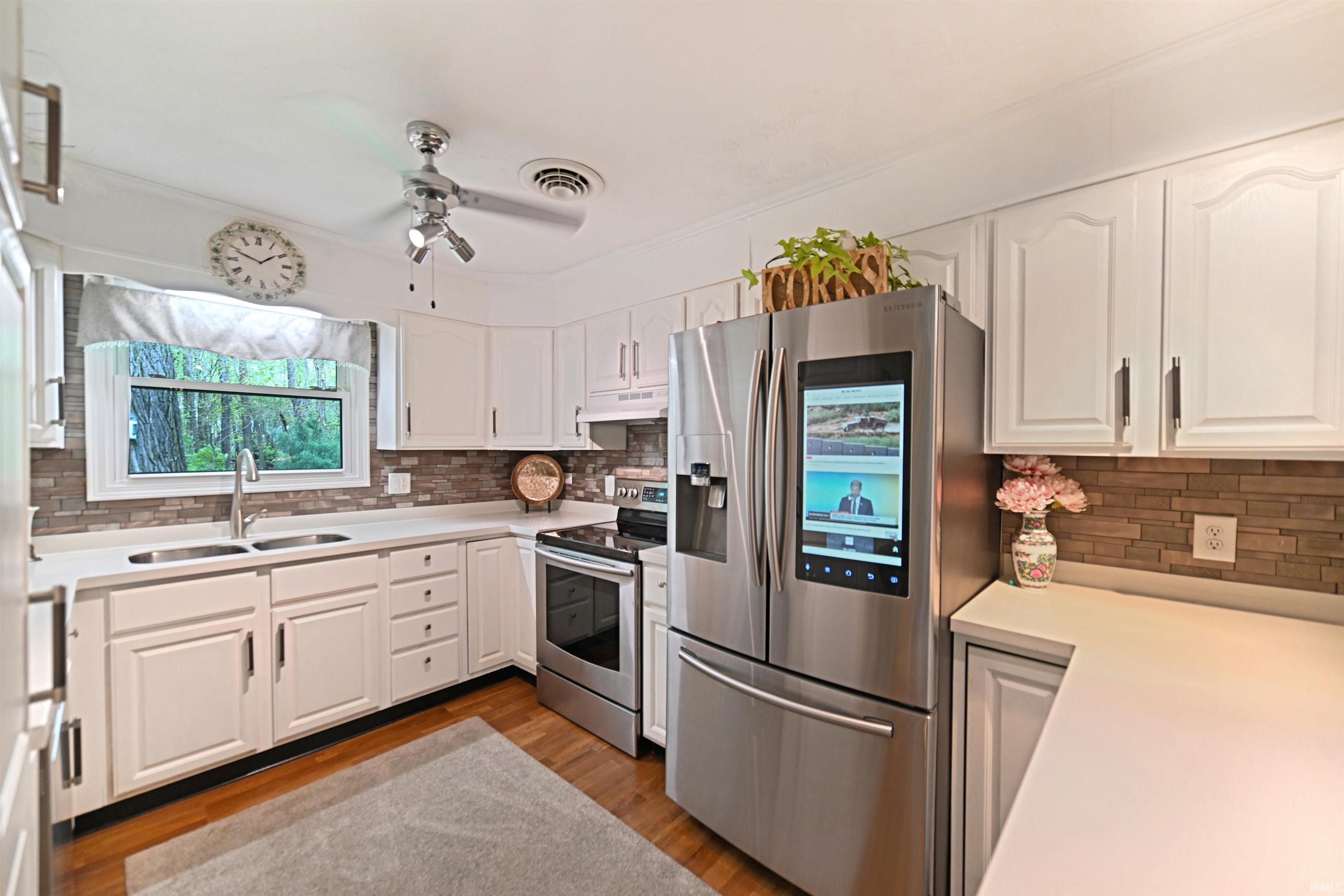 22618 Lake Shore Drive Elkhart IN 46514