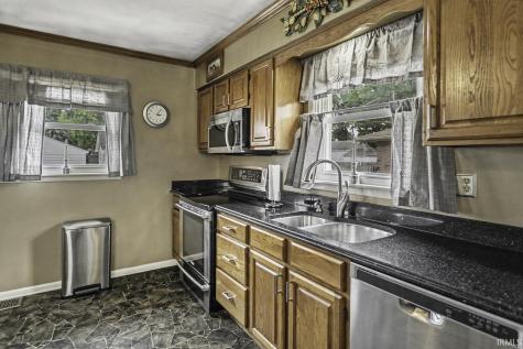 1412 Warren Place Lafayette IN 47905