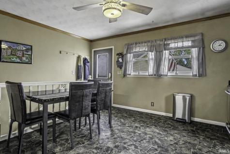 1412 Warren Place Lafayette IN 47905