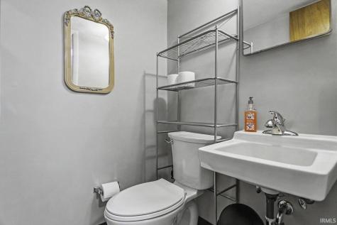 1412 Warren Place Lafayette IN 47905