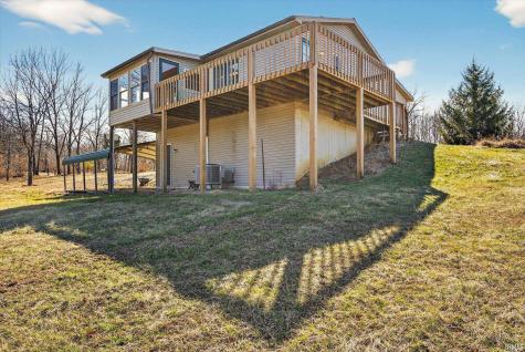 8923 E Sassafras Road Bloomfield IN 47424