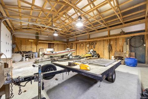 8923 E Sassafras Road Bloomfield IN 47424