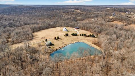 8923 E Sassafras Road Bloomfield IN 47424