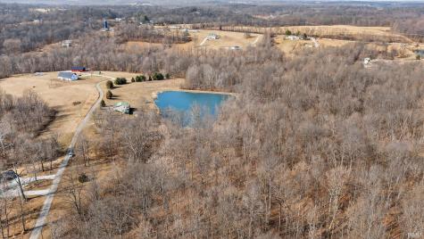 8923 E Sassafras Road Bloomfield IN 47424