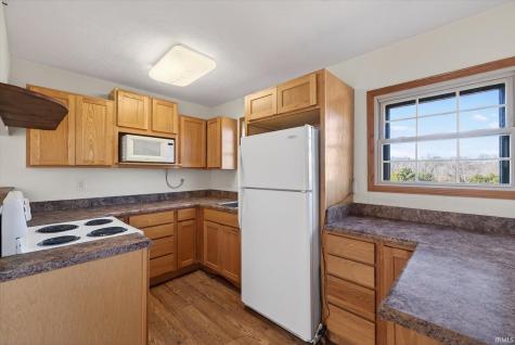 8923 E Sassafras Road Bloomfield IN 47424