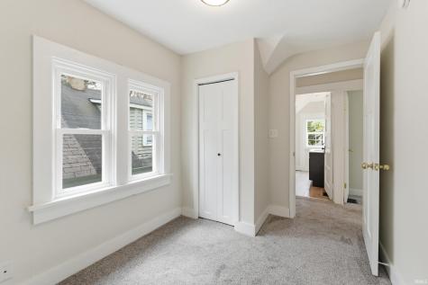 229 Center Street Fort Wayne IN 46808