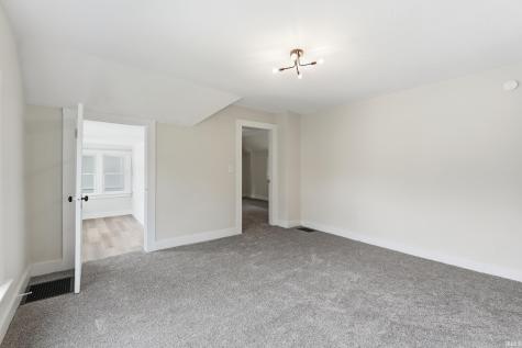 229 Center Street Fort Wayne IN 46808