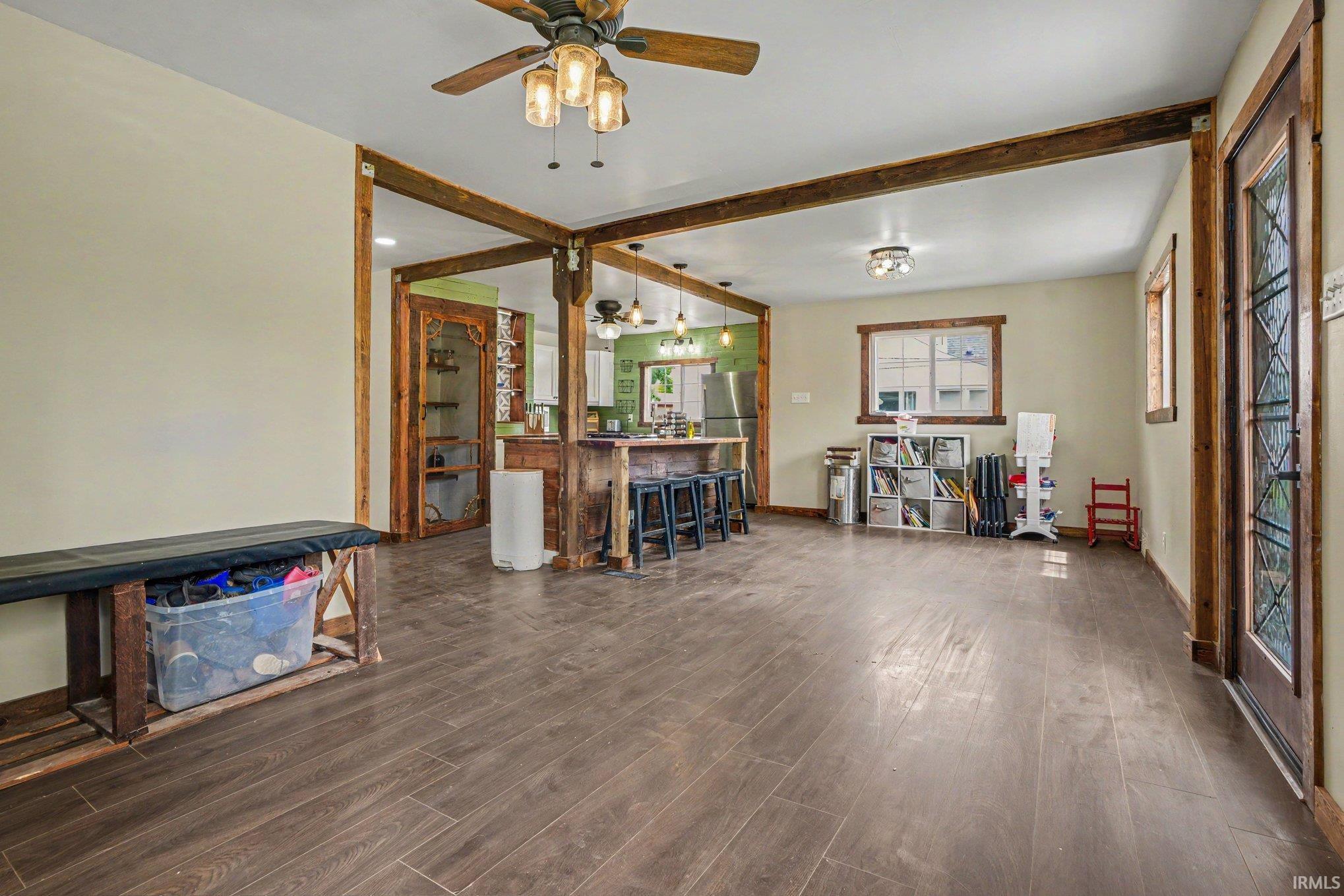 219 W Patterson Street Lakeville IN 46536