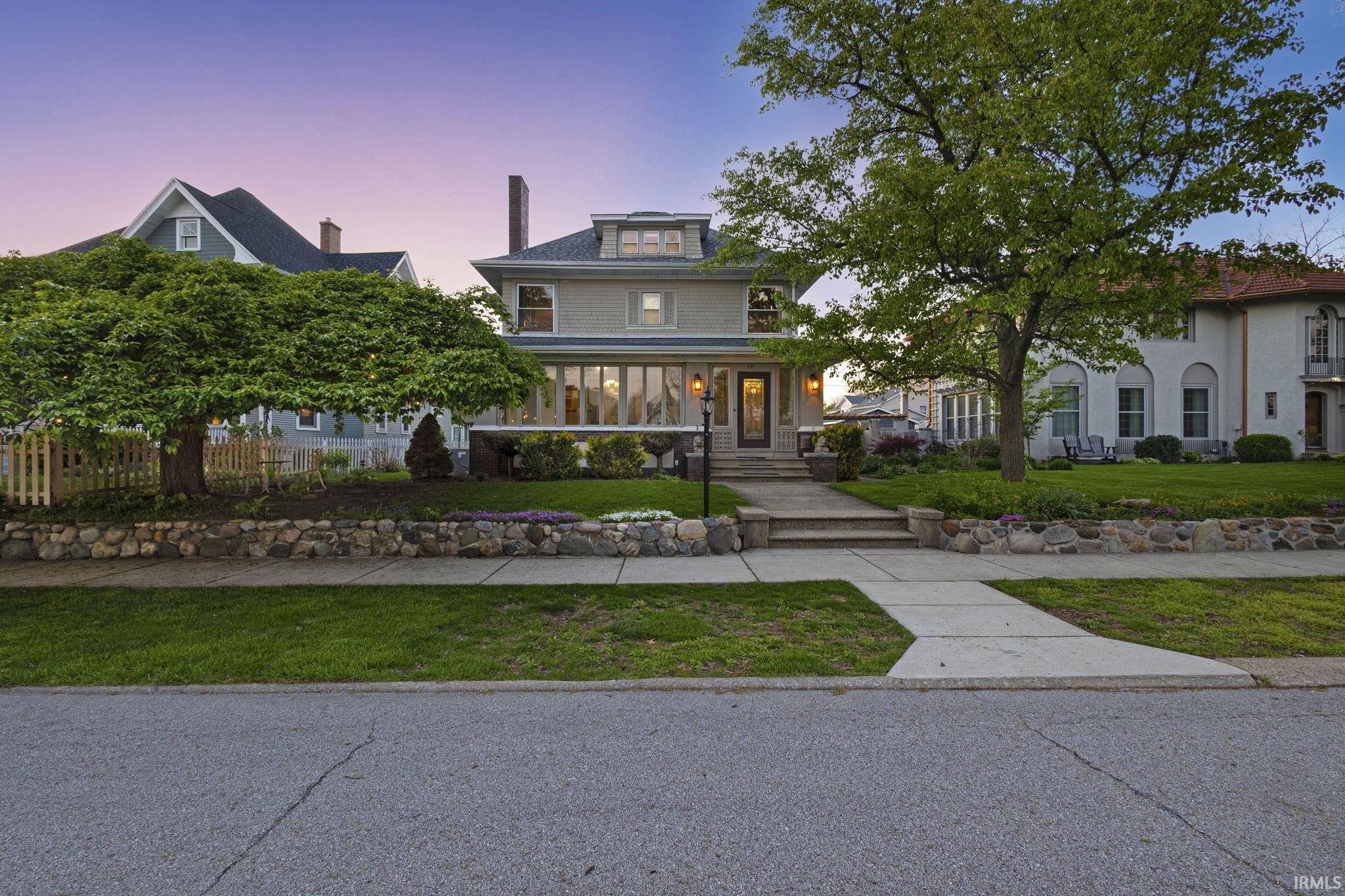 337 Edgewater Drive Mishawaka IN 46545