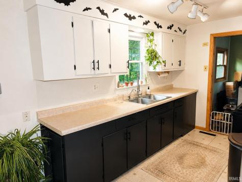 8170 N Tippecanoe Drive Walkerton IN 46574