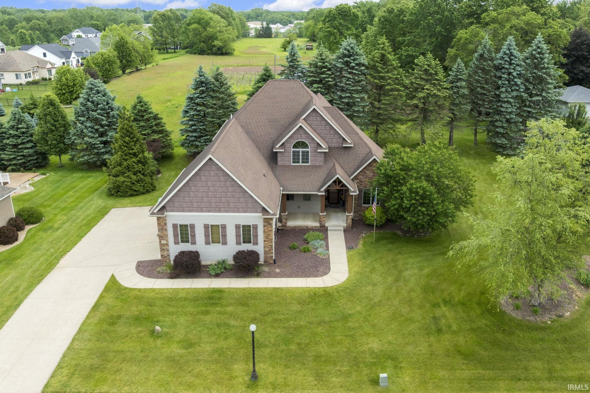 56 N Superior Avenue Warsaw IN 46582