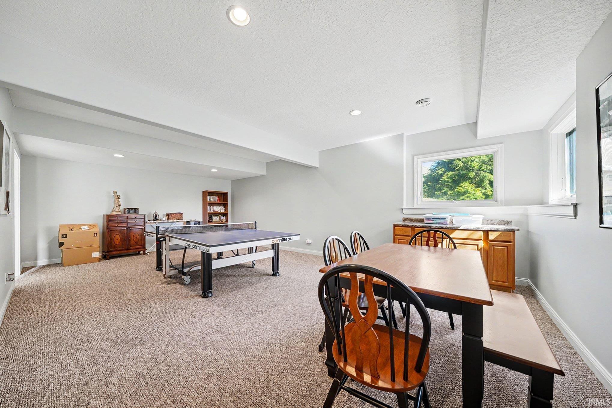 56 N Superior Avenue Warsaw IN 46582