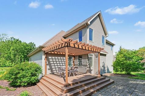 56 N Superior Avenue Warsaw IN 46582