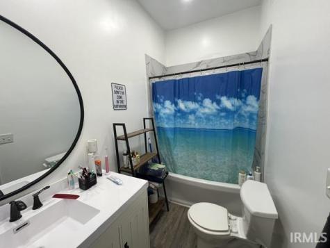 2316 S B Street Elwood IN 46036